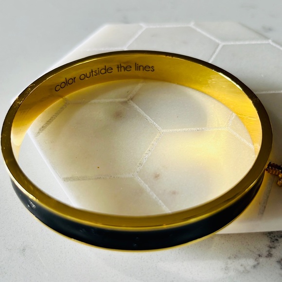 Mud Pie Hidden Message woman’s Bangle. - Picture 5 of 14